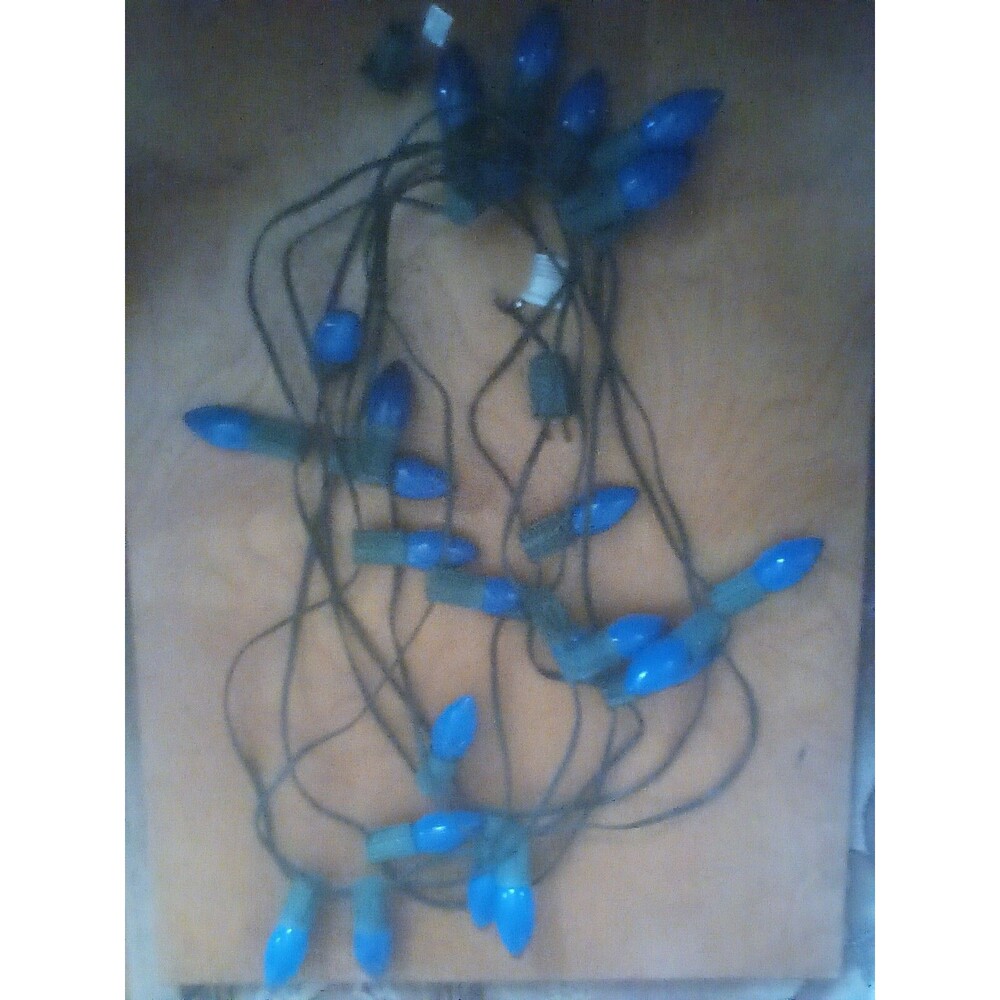 Hobby Lobby Ceramic Blue C9 25 count Incandescent Christmas Lights